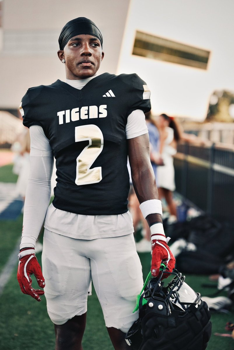 Broken Arrow Football tweet media