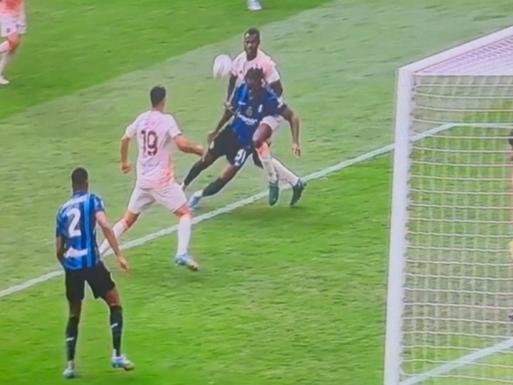 Sono passati esattamente 4 mesi e ancora non abbiamo l'audio intero di questo episodio che ci ha tolto lo scudetto