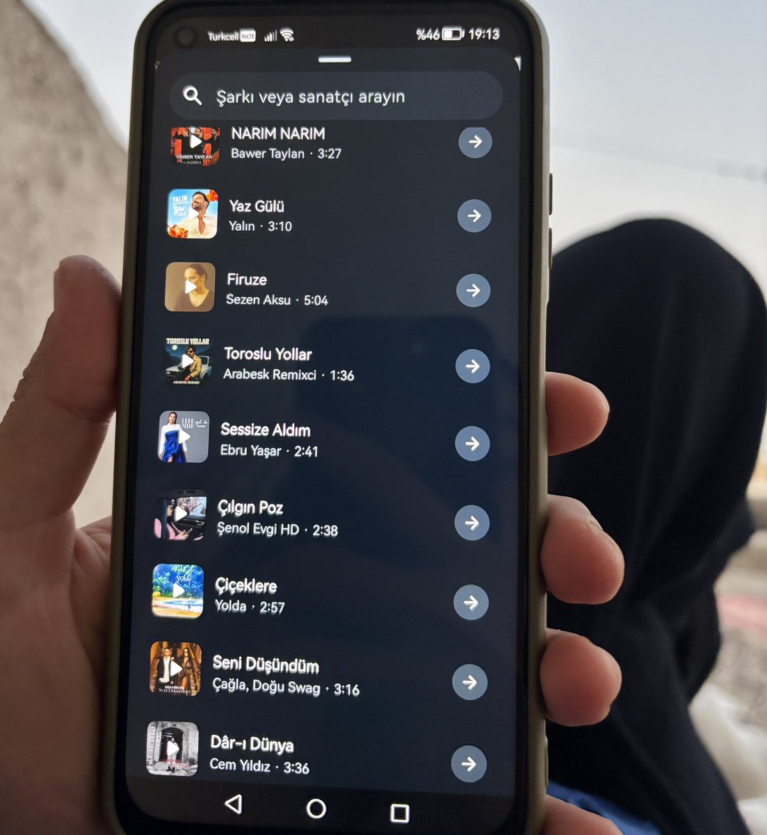 halamın wp durumu için şarkı seçme görevi bende