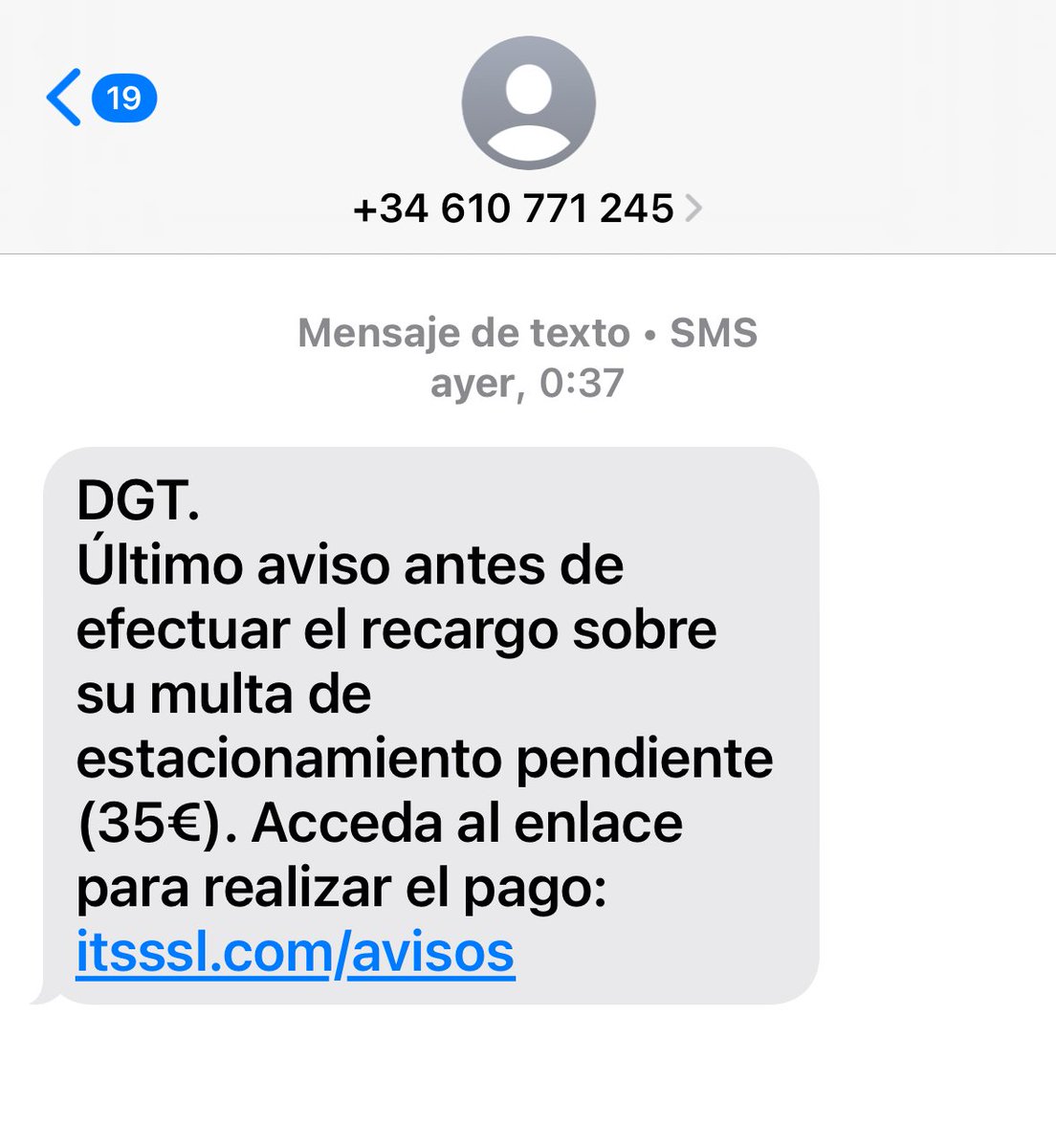 Qué detallazo <a href="/DGTes/">Dir. Gral. Tráfico</a>  y <a href="/guardiacivil/">Guardia Civil</a> . Por si quieren llamar y felicitarles.