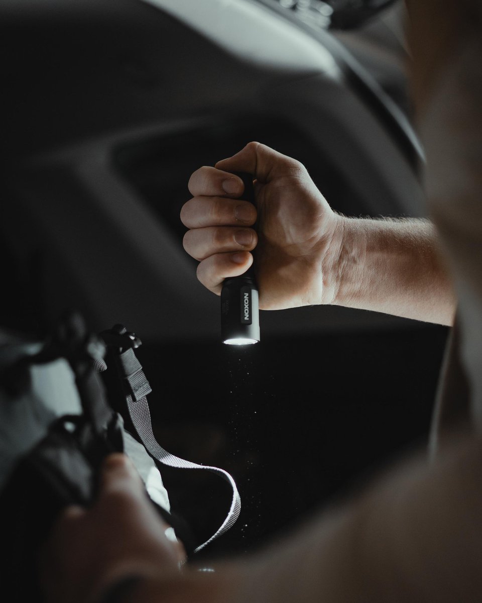ModliteSystems's tweet image. #1 TOOL | A strong, powerful handheld light can be carried anywhere and used for anything. Handheld light training may not be as sexy, but is arguably the most essential training we should be doing in a low light environment. #modlite #modularisbetter #Noxon #takeonthenight