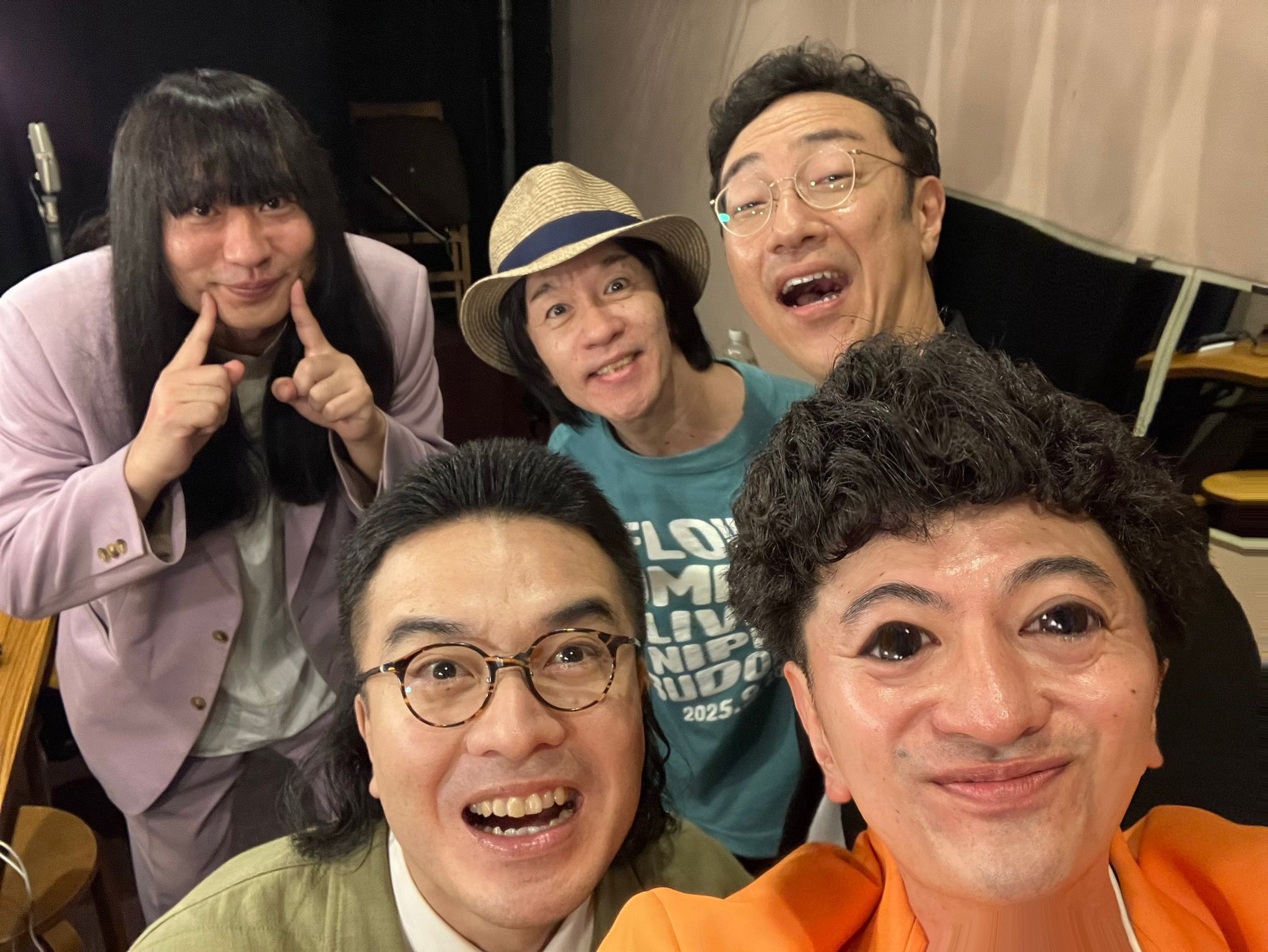 なないろページ なないろ (@716x2416) • Instagram photos and videos