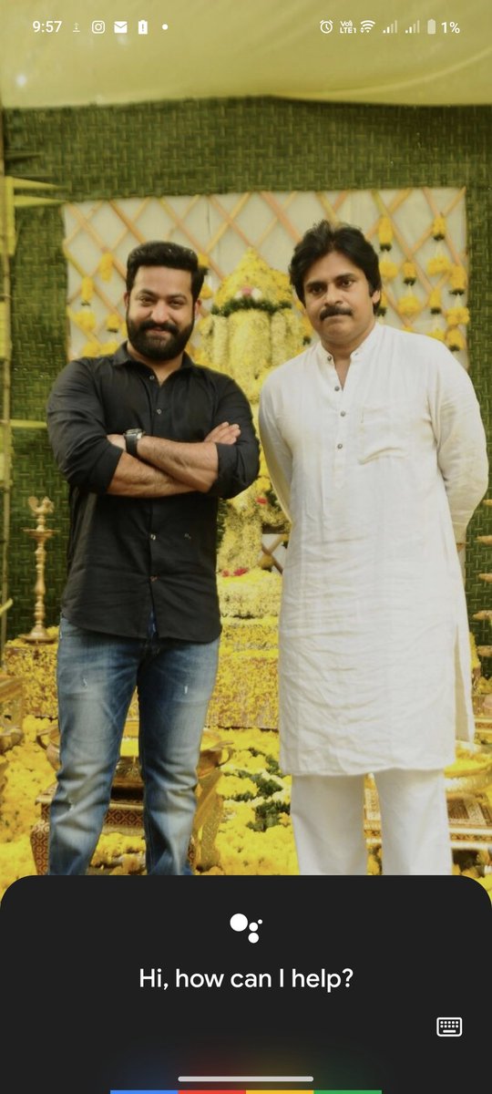My father favourite Actor chiranjeevi 
Mine Pspk NTR Anna acting chusi next NTR ki kuda die Hard fan ayna ♥️