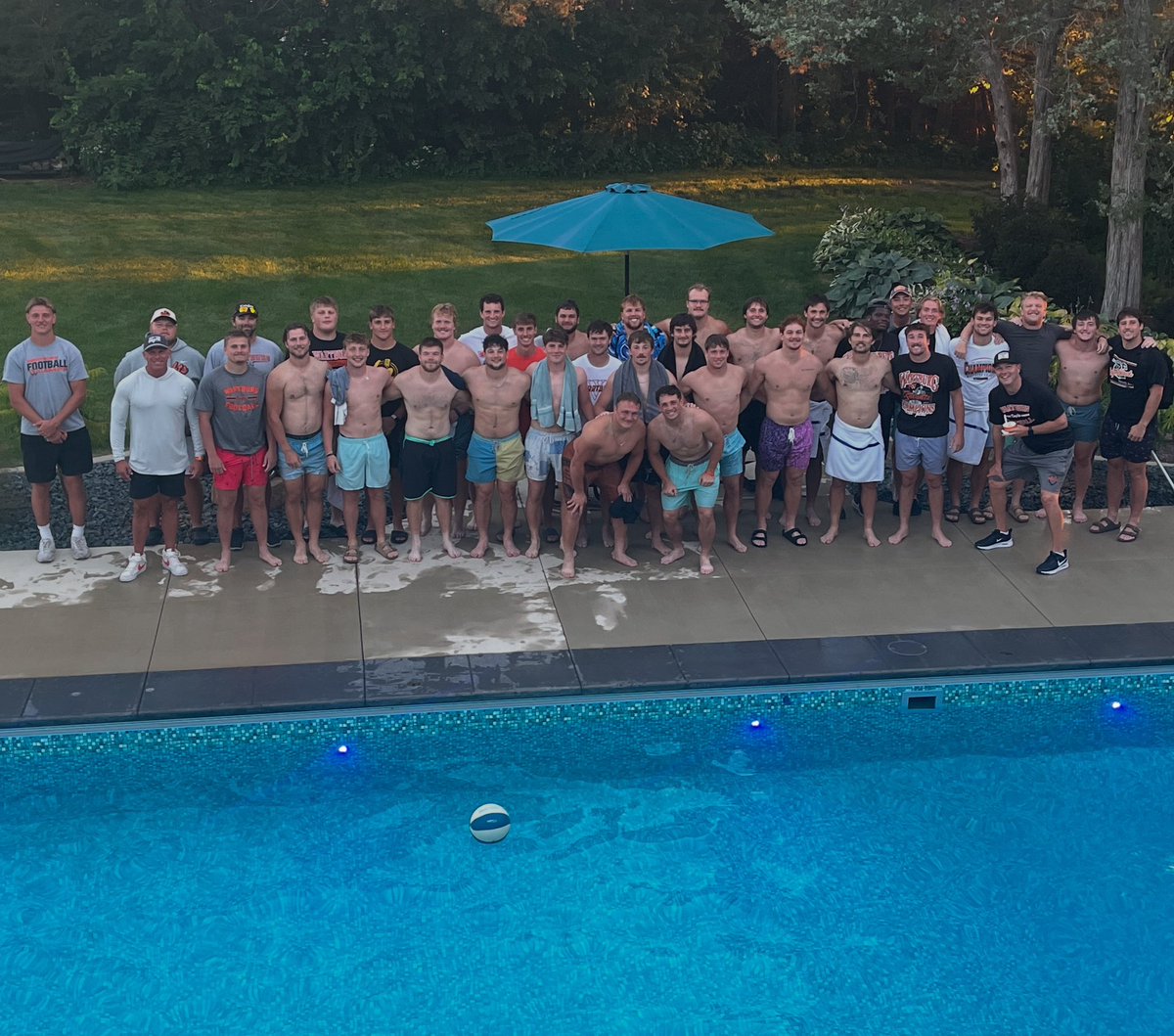 Wartburg Football (@wartburgfb) on Twitter photo Thank you to <a href="/Gregstockdale1/">Greg stockdale</a> <a href="/rolingford/">Rolingford</a> for having the seniors and coaches over for bbq, ice cream and swimming. Great break during the grind of camp, our support at Wartburg is truly special! Thank you to <a href="/Gregstockdale1/">Greg stockdale</a> <a href="/rolingford/">Rolingford</a> for having the seniors and coaches over for bbq, ice cream and swimming. Great break during the grind of camp, our support at Wartburg is truly special!