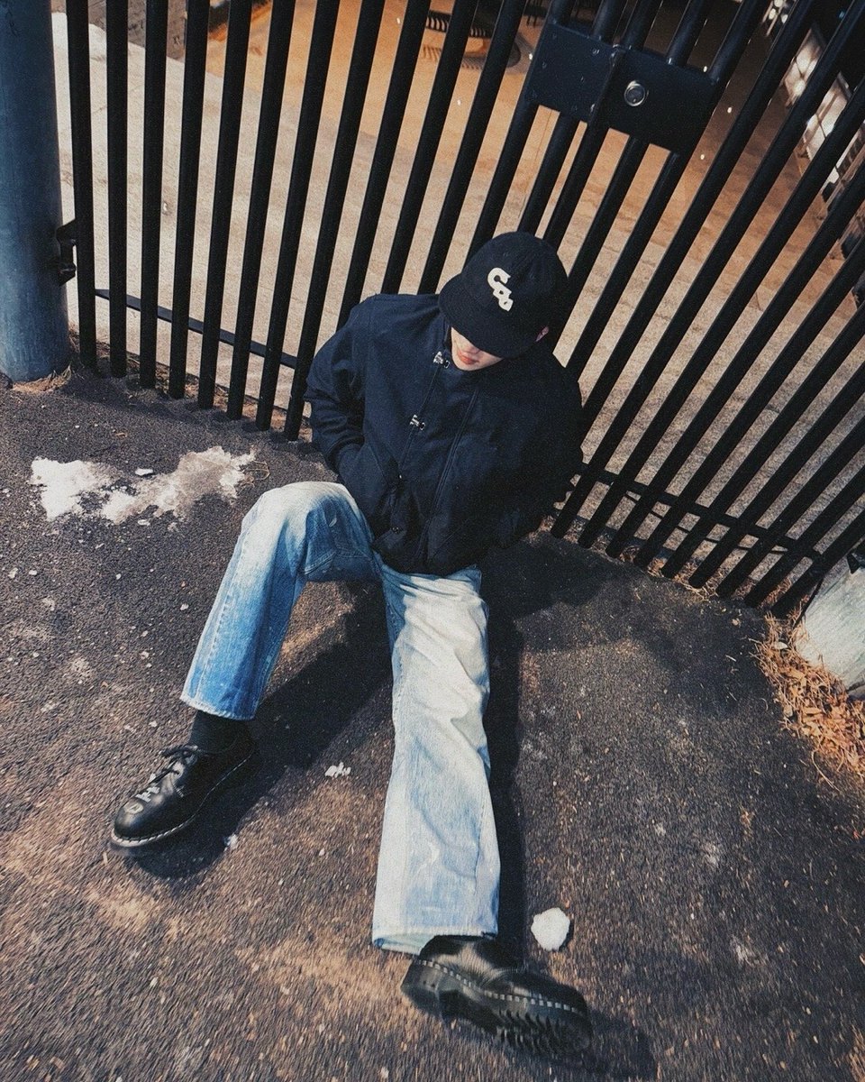 chriutopher's tweet image. nothing serious, just chillin’ 😁
#ChrisGallery