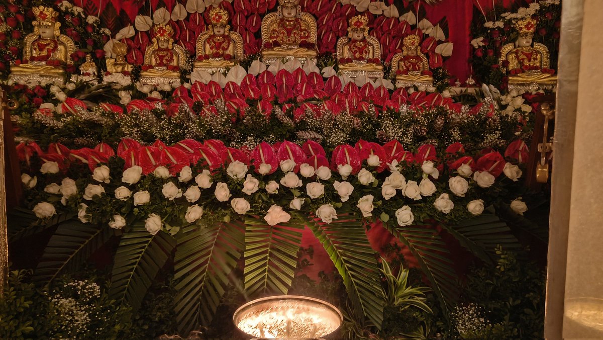 ShubhamShet8's tweet image. Day 8 Paryushan 🙏 
Until next year will miss these 8 days from pratikaman to specially the bhakti nights 
#paryushanmahaparva