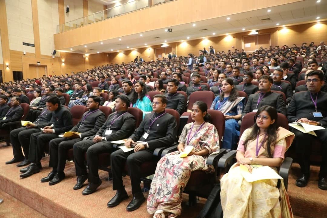 i3masterminds's tweet image. #LBSNAA #FoundationCourse 
👉Foundation Course at LBSNAA

👉100th Foundation Course at LBSNAA, Mussoorie 

👉Begins with 660 Officer Trainees from 19 Civil Services 

Read On-
indianmasterminds.com/news/100th-fou…

@LBSNAA_Official @svpnpahyd @SSIFS_MEA @nacincbic @IGNFA_GoI #Training…
