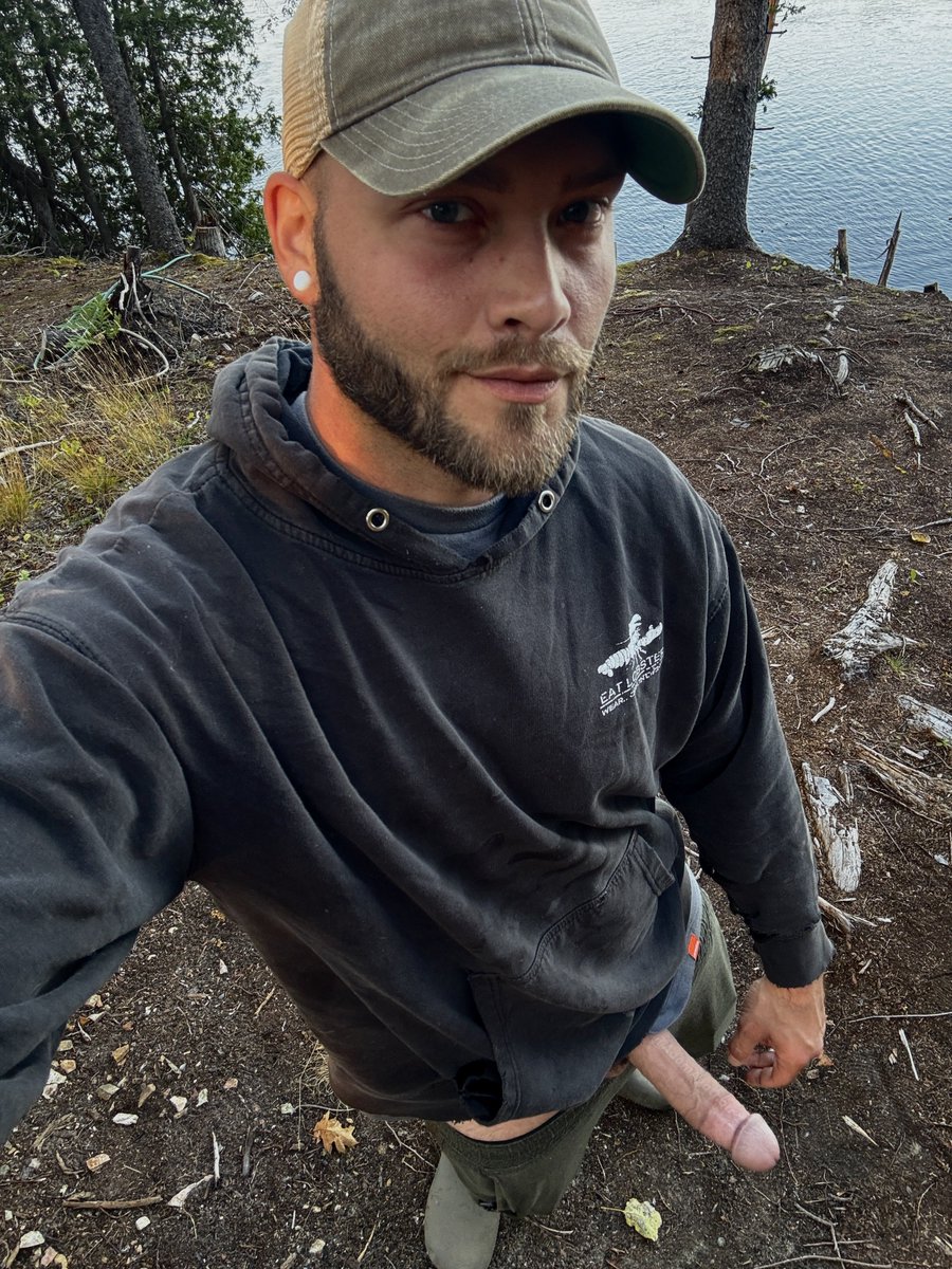 The woods want to hear you choke on it 🍆💦💦