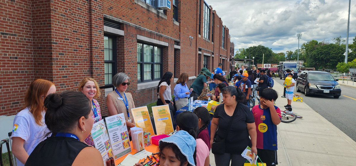 S Shin (@sdamkilde) on Twitter photo Back to school events at Ossining School Districts. Helping the community get ready for another exciting school year! <a href="/OssiningSchools/">Ossining UFSD</a> Back to school events at Ossining School Districts. Helping the community get ready for another exciting school year! <a href="/OssiningSchools/">Ossining UFSD</a>