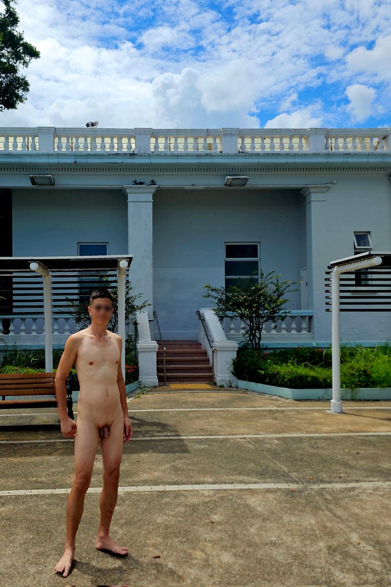 原本諗住琴日黃昏去影,可惜忙到8點後先得閒,食埋飯10點已經瞓左