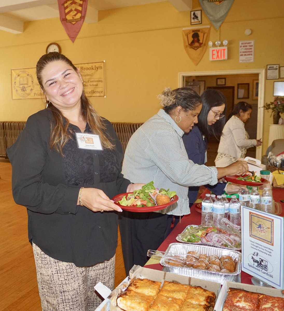 AdelphiAcademy's tweet image. Day 2 of Adelphi Academy’s Faculty Orientation & Training featured interesting, informative workshops designed to enhance the in-classroom experience for all Adelphians, as well as a delicious lunch courtesy of legendary @LBSpumoni!