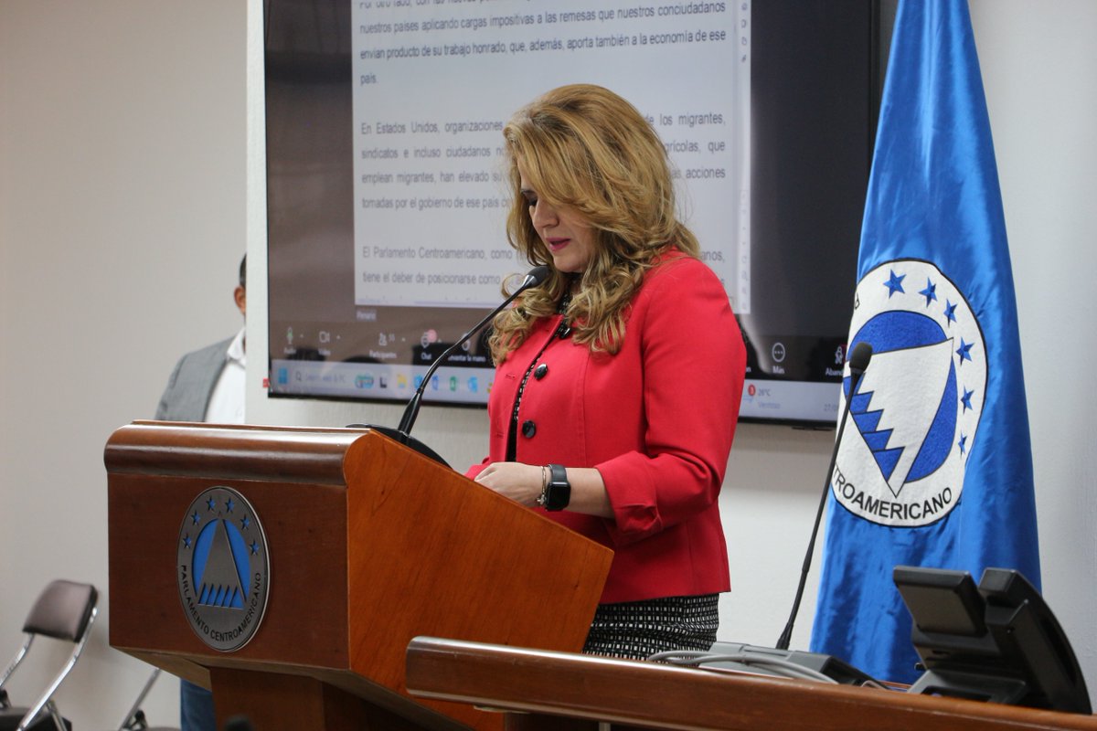 Pronunciamiento de solidaridad con conciudadanos migrantes, padeciendo en Estados Unidos por cancelación del TPS, presentada por HD Karina Sosa, HD Engels Pineda y otras firmas; aprobado por Pleno <a href="/PARLACEN/">PARLACEN</a> luego de ser admitida con dispensa de trámite