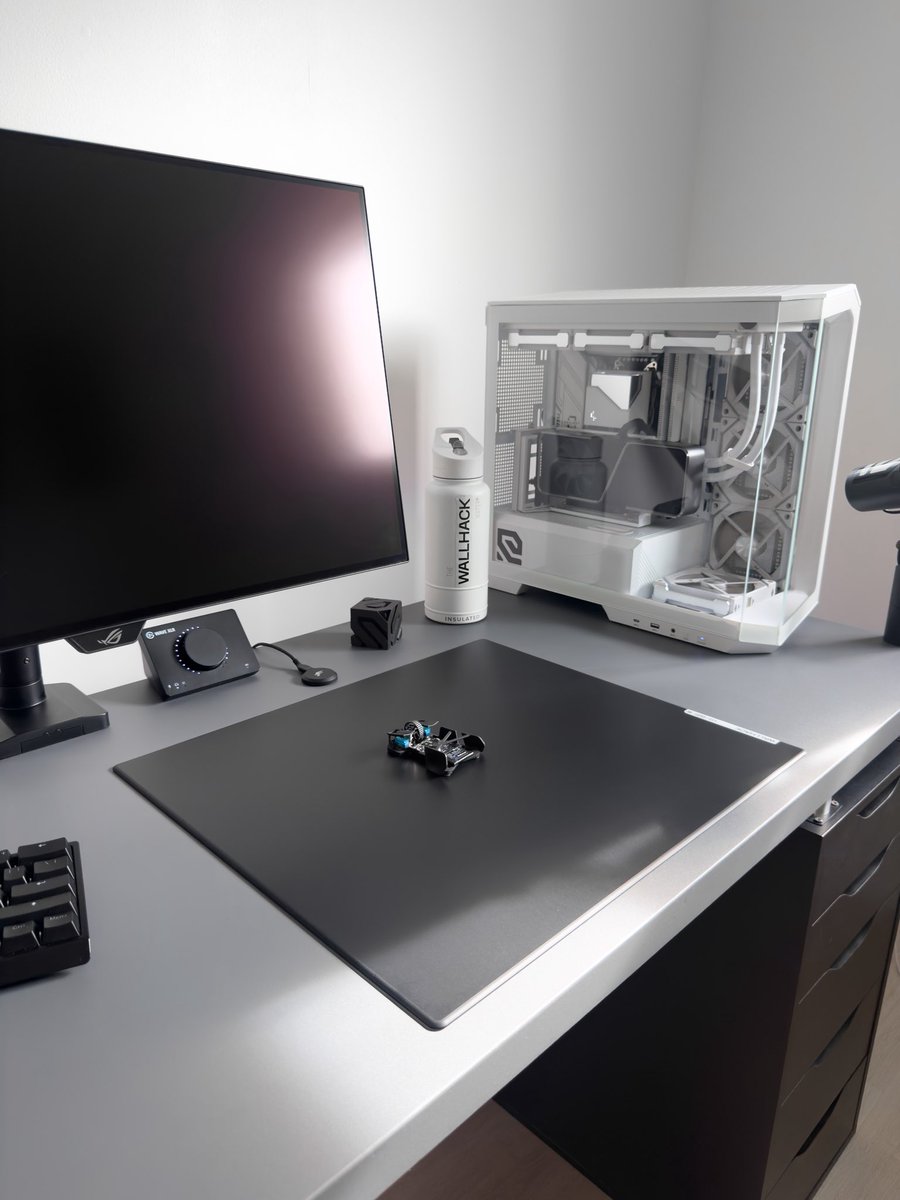 pure input 

zeromouse blade
@WALLHACKHQ VA-005