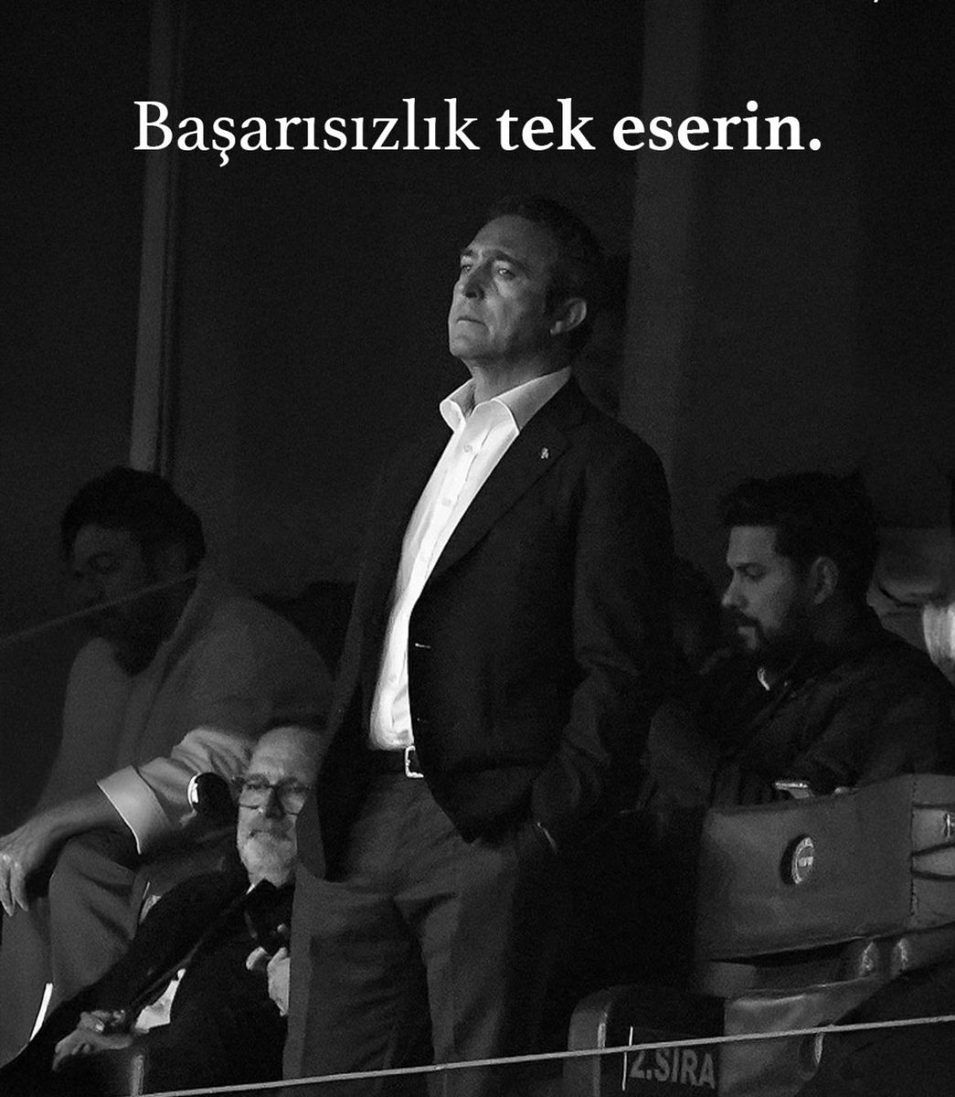 Sizi istemiyoruz Sn. Ali Koç
Lütfen taraftarın çağrısını artık duyun !
#AliKocİstifa #Fenerbahçe