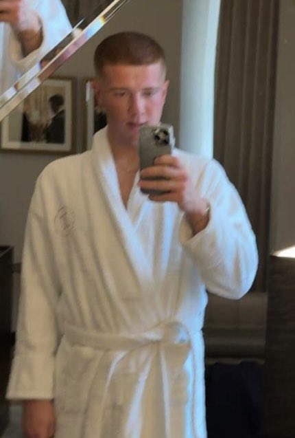 Sam Perrin tweet media