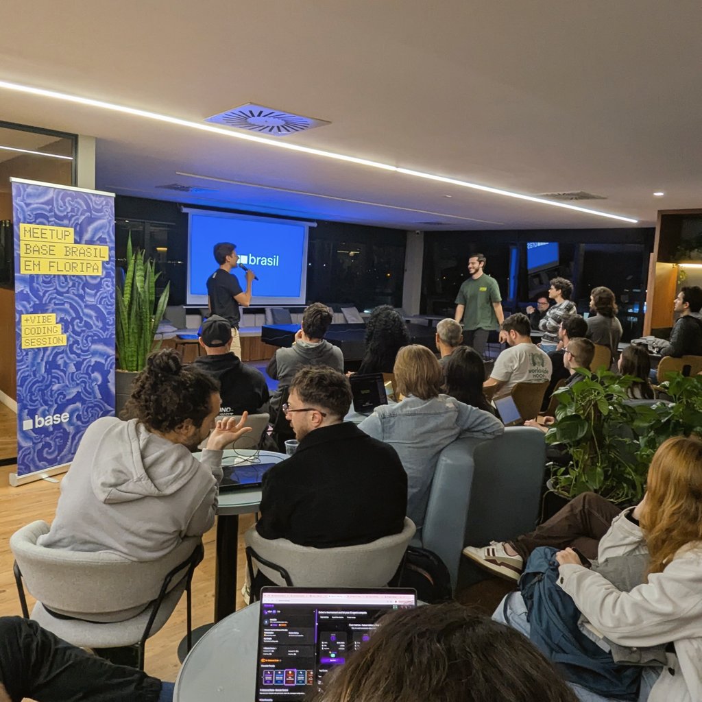 Boraa <a href="/BaseBrasil_/">Based Brasil</a> 

<a href="/gui_bettanin/">Gui</a> &amp; <a href="/Gabriel_nvk/">gabrielnovak</a>