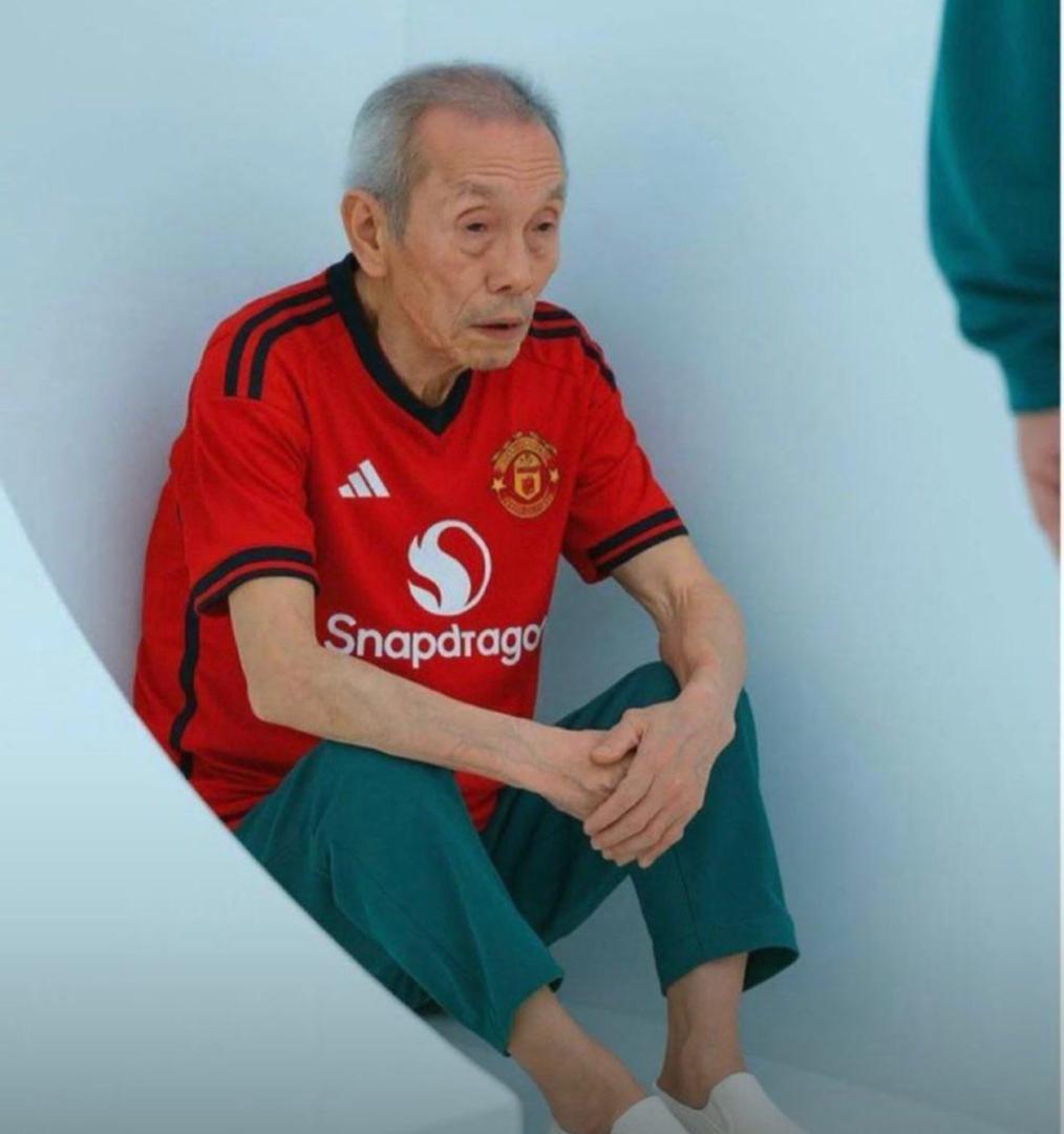 Hali tunayopitia Sisi Sio Wa Kuchekwa Tena,  Mtuombee Jamani!😊