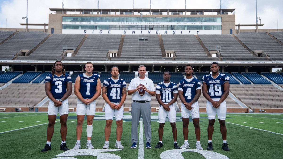 𝗬𝗢𝗨𝗥 𝟮𝟬𝟮𝟱 𝗧𝗘𝗔𝗠 𝗖𝗔𝗣𝗧𝗔𝗜𝗡𝗦 🤩

MICAH BARNETT
MICHAEL DALEY
QUINTON JACKSON
CHASE JENKINS
TY MORRIS
PLAE WYATT

#WE