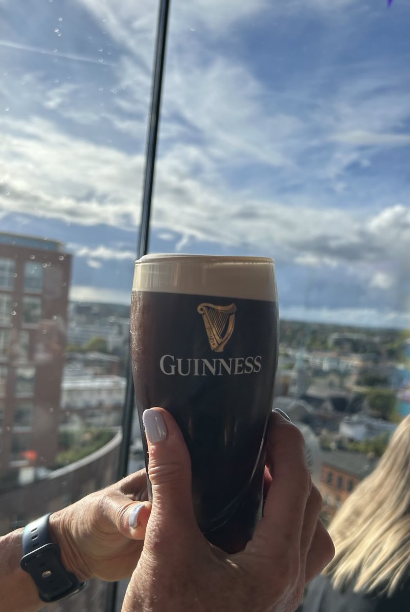 Aston Girl tweet media