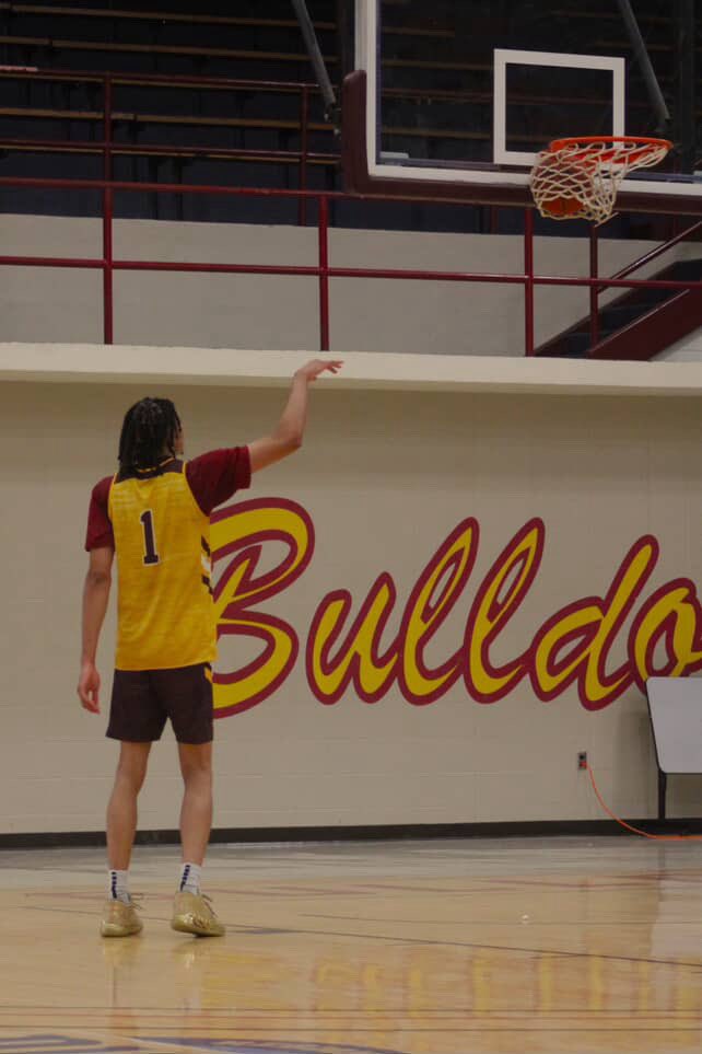 Big year otw let’s do it 1️⃣ 
<a href="/HindsCC_MBB/">Bulldog Basketball</a> <a href="/JonNevol/">Jon Nevol</a> ‼️