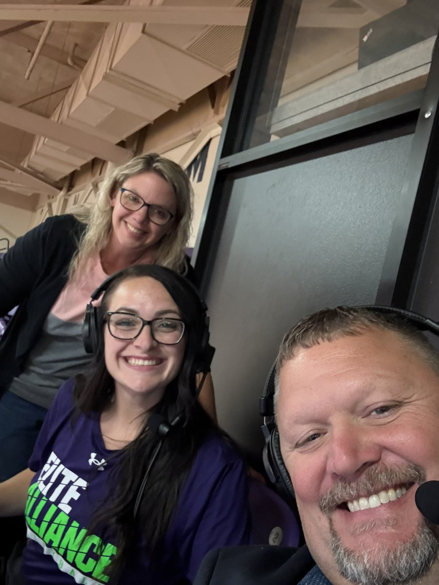 Joined on the stream of ArrowTV for night 1 of Watertown Arrow VB by <a href="/samanthastethem/">samantha toering</a> and SarahCorey.