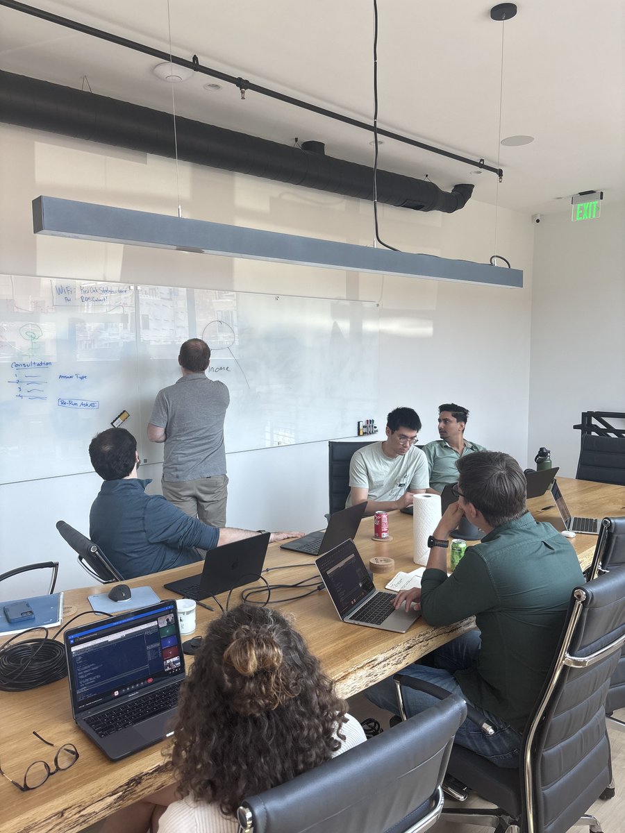 redoakstrategic's tweet image. 🚀 We had another Lunch &amp;amp; Learn today at Red Oak Strategic!

Always great to get our team together for these sessions to learn from each-other and, of course, eat some delicious food🌮🍔 

#LunchAndLearn #AWSPartner #DataAnalytics #datatransformation #cloud #data