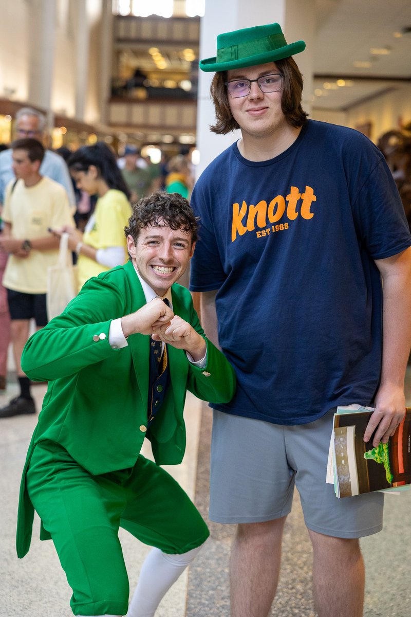 NDscience's tweet image. Chalk it up to a warm welcome ☘️

#ND2029 #WelcomeWeekend