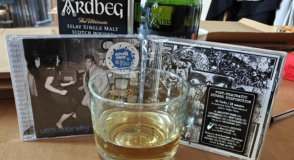 bldpscl's tweet photo. Cheers Twitter !! A toast to all my friends worldwide !! Cheers https://t.co/SV3LMu6Skr