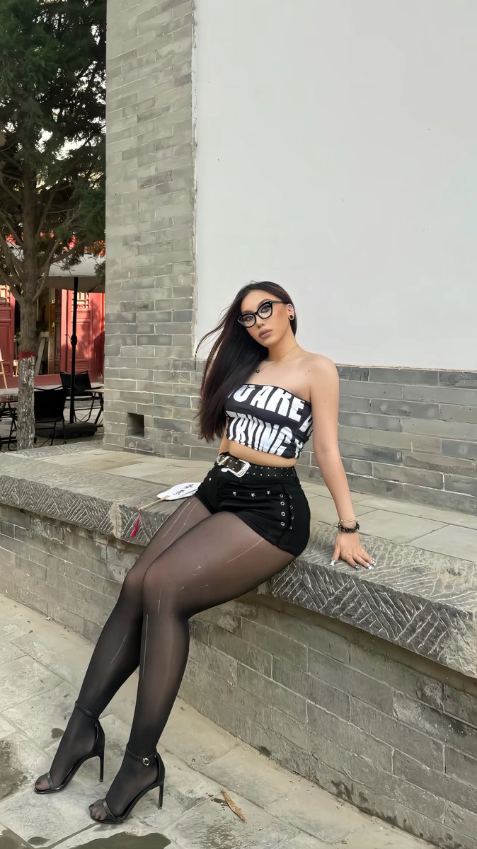 看什么呢？刷到了还不点赞？再看就盯死你个傻逼
#丧志 #洗脑 #母猪  #辱骂 #自毁 #母畜 #婊子 #死妈 #爆骂 #母蛤蟆 #胁迫 #高压 #胁迫 #降智 #女神 #女大