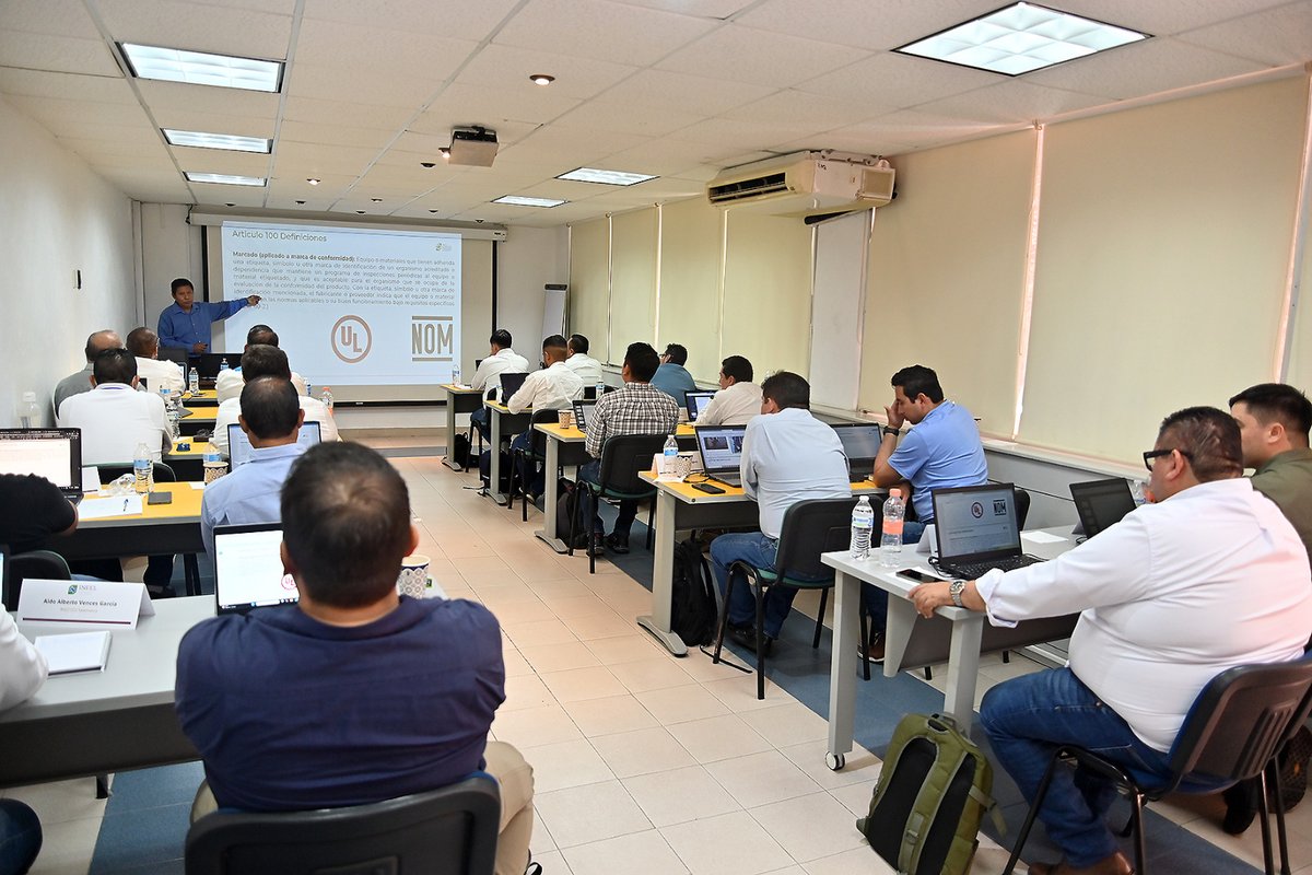 Esta semana, iniciamos el curso: “NOM-001-SEDE-2012, instalaciones eléctricas (utilización)”. Para personal de CFE,  impartido por el el M.C. Eleazar Reyes Trujillo, del 25 al 29 de Agosto del 2025. Contáctanos: maribel.galeana@ineel.mx, cecse.ineel.mx