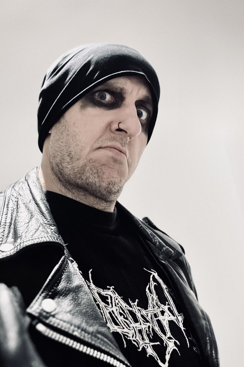 Oživujeme kapelu? Možná… 😏 A nebo jsem se na stáří pomátl. Ještě o kousek víc.