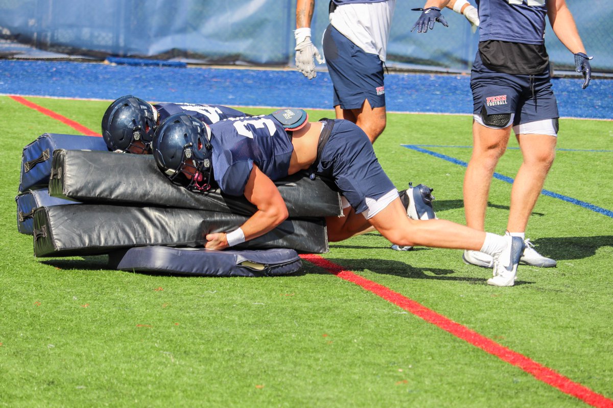Penn Football tweet media