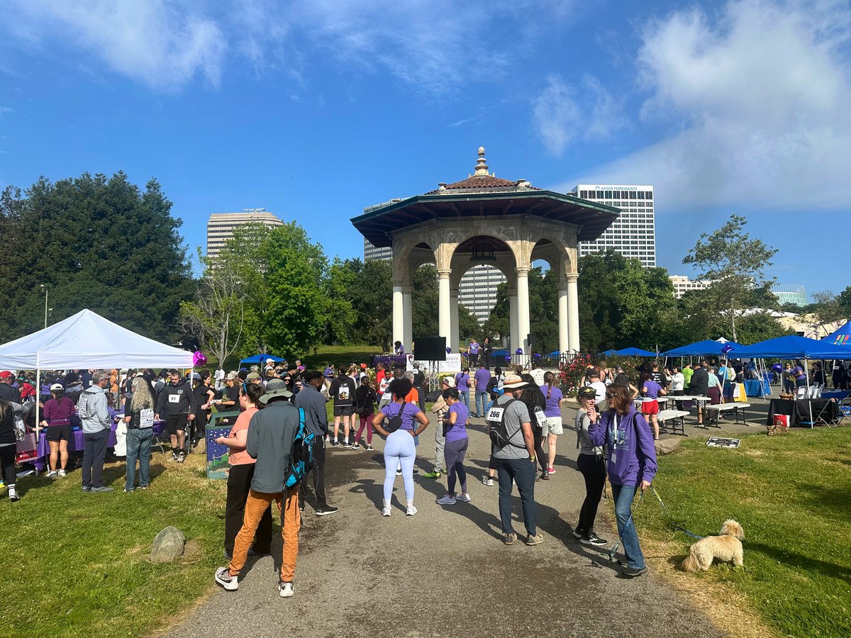 CommunitySvcs's tweet image. BACS participated in the 15th Annual Healing Hearts Prevention Walk/Run with Crisis Support Services of Alameda County. Fostering community, sharing experiences & promoting suicide prevention. #SuicidePrevention #MentalHealthMatters #WhateverItTakes