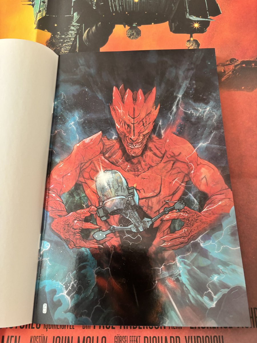 trekaholic tweet media