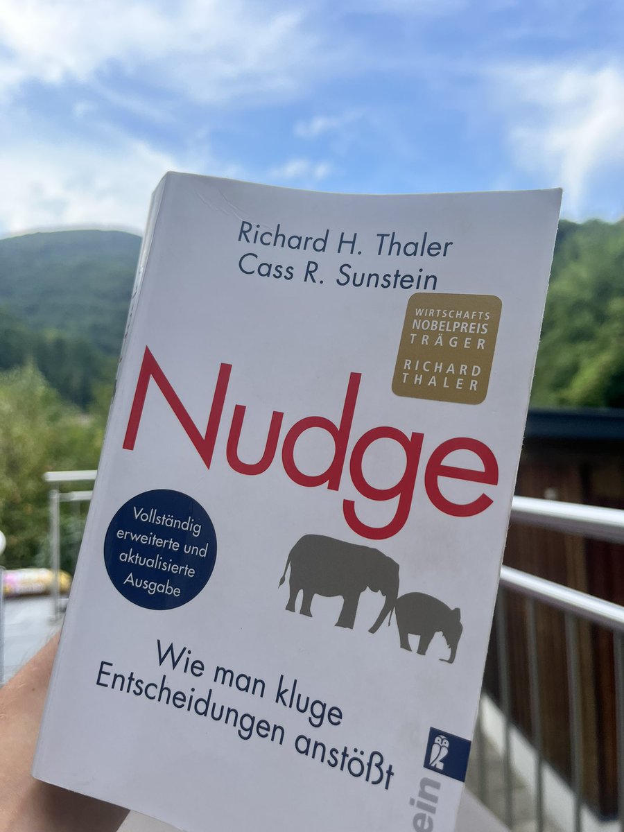 Alpin_HODL's tweet image. &quot;Nudge&quot; by Thaler &amp;amp; Sunstein 📚

A 3.5/5⭐️#book!

Engaging dive into #BehavioralEconomics, great for politics fans. 

Too much pension talk, less relevant for Austrians, but solid on nudging behavior! 

#reading #BookRecommendation #Nudge #Verhaltensökonomie