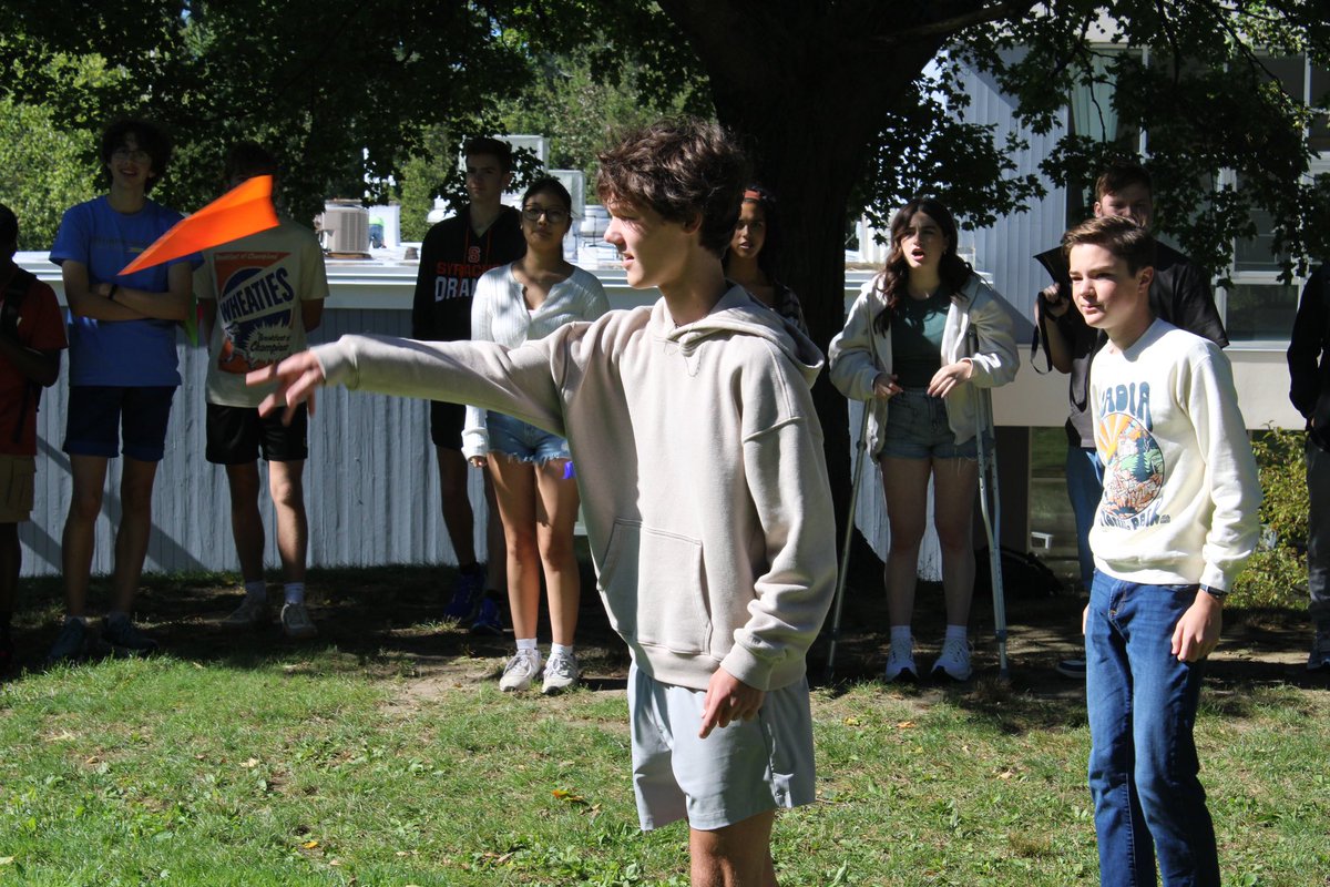 BancroftSchool's tweet photo. Yesterday morning, new US students paired up with their Big Buddies for our 4️⃣th annual paper airplane ✈️ competition❕ Congrats 🎉 to the Carlson advisory on their victory 🏆!

📸: Thanks to Mr. Grady for these awesome shots. 

#BancroftSchool #WorcesterMA #IndependentSchool https://t.co/4OfbRi9TSH
