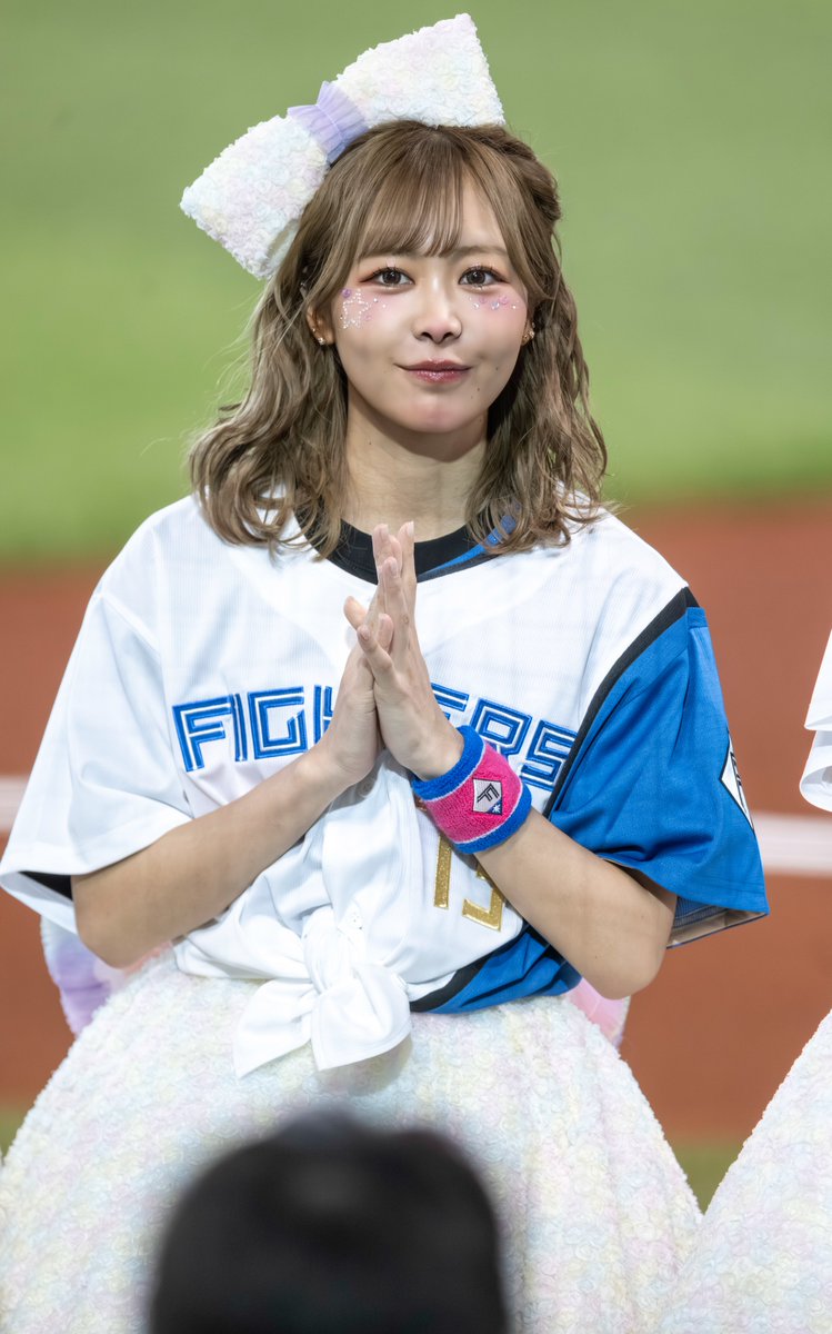 2025-08-23 FRUITS ZIPPER YMCAダンス @エスコンフィールド北海道