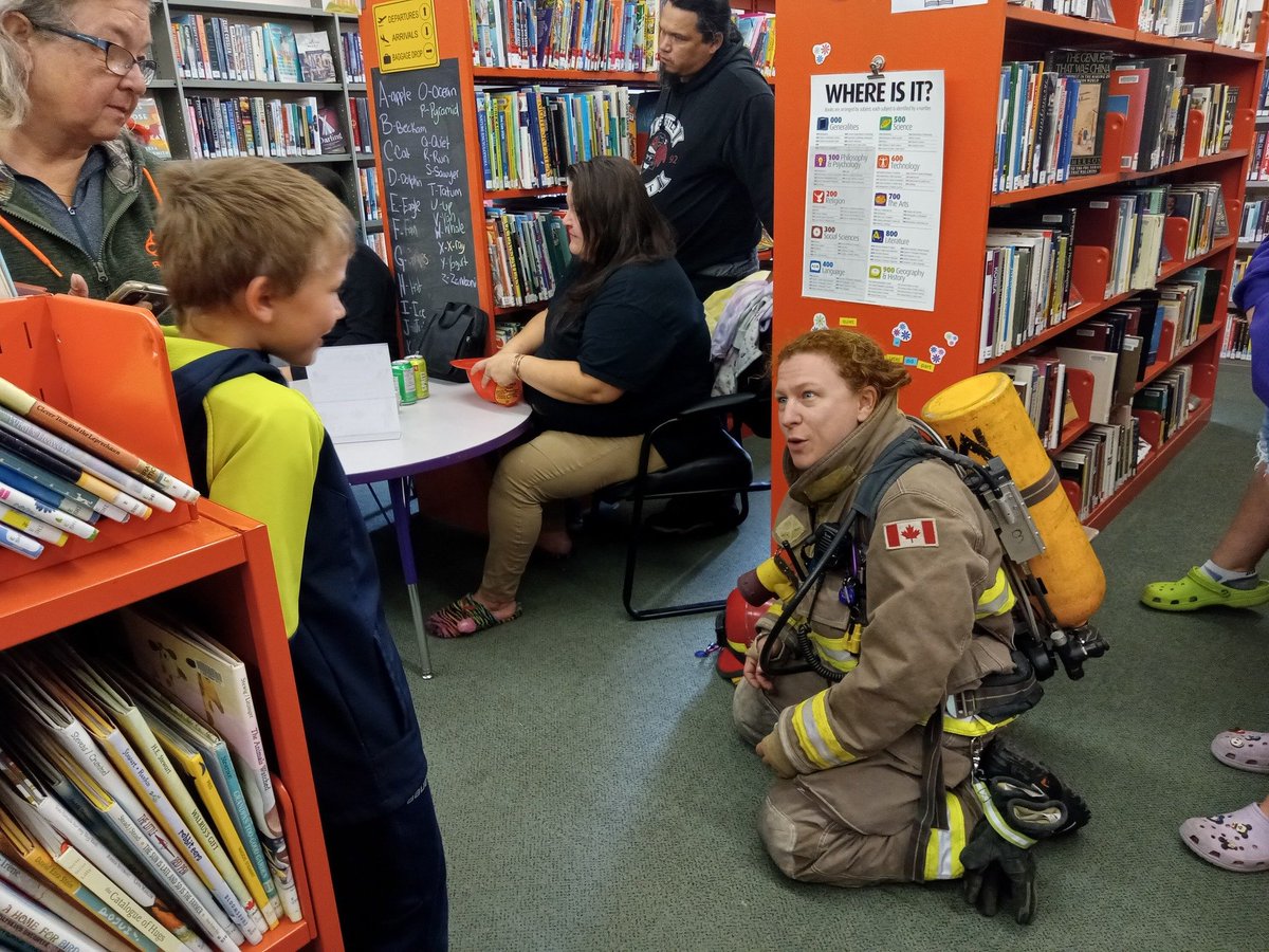 MelvilleLibrary's tweet photo. https://t.co/XKSARsBdNH