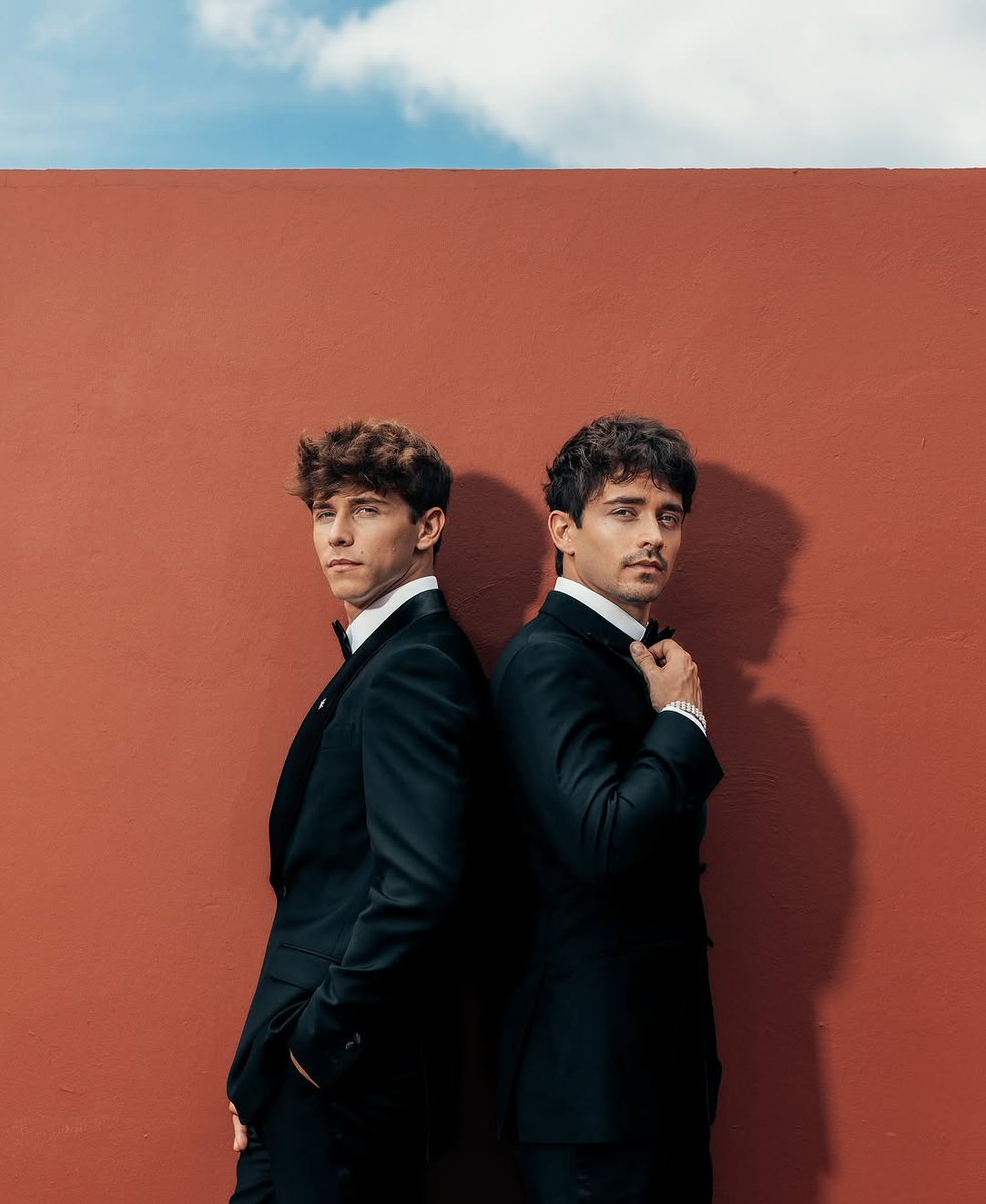 OS IRMÃOS MAIS LINDOS DE MÔNACO