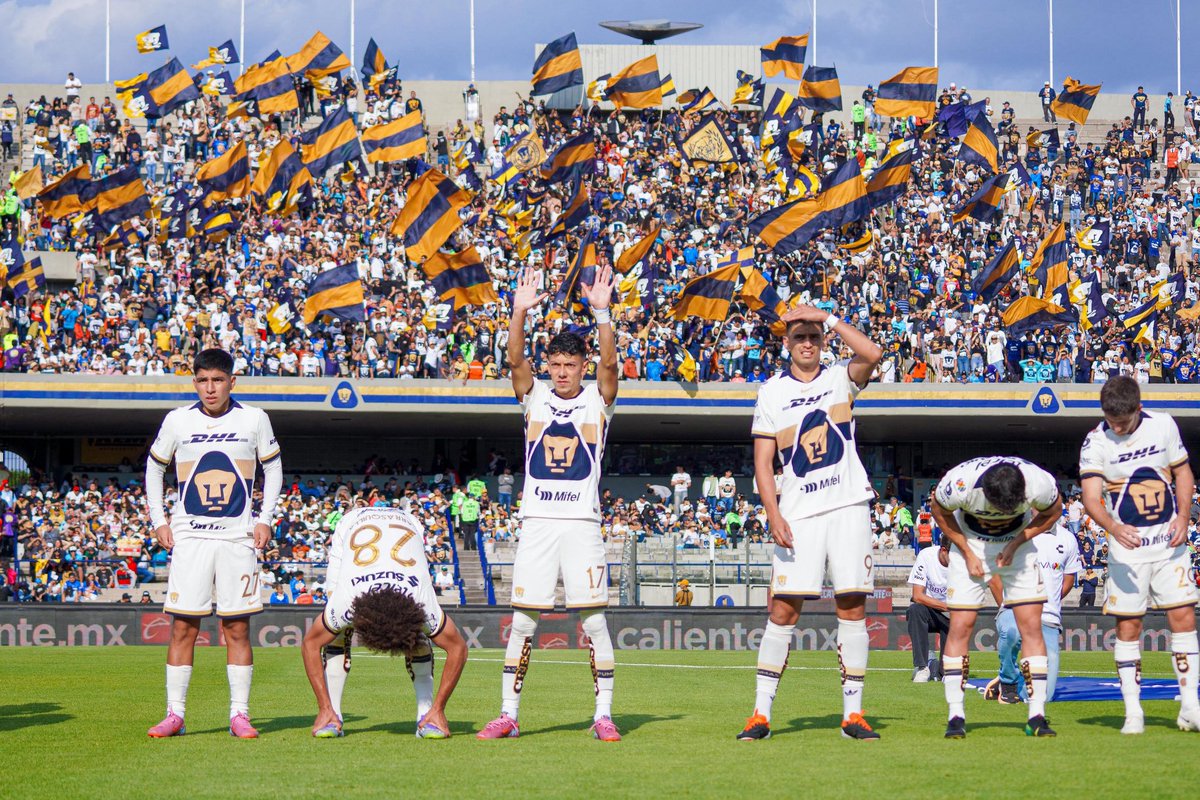 🚨#GIVEAWAY AURIAZUL🚨

🎟️ ¡GANA UN PASE DOBLE para el #Pumas vs #Atlas!🐾
 
1⃣ Sigue a <a href="/calientesports/">Caliente Sports</a> y a mí 
2⃣ Dale 🔁 y ❤️
3️⃣ Comenta este tuit con tu pronóstico usando el hashtag #MásAcciónMásDiversión 🔥

¡Se regalarán DOS pases dobles! 📲