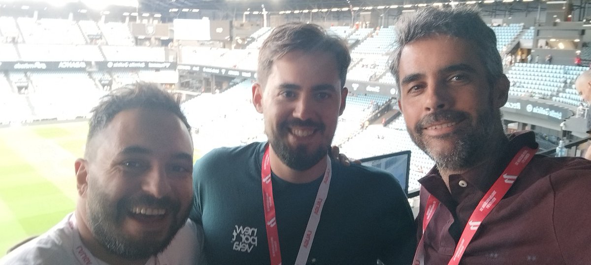 De vuelta en Balaidos para contar en <a href="/tjcope/">Tiempo de Juego</a> el partido adelantado de la J6 entre <a href="/RCCelta/">Celta</a> y <a href="/RealBetis/">Real Betis Balompié 🌴💚</a> con <a href="/AlvaroLorenzo4/">Álvaro Lorenzo</a> y el ingeniero Eloy Machado 

⚽📻