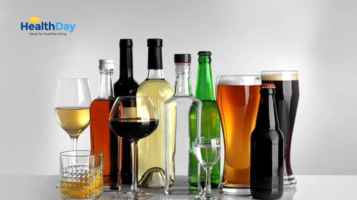HealthDayTweets's tweet image. A new study finds daily alcohol intake and binge drinking raise the risk of liver-related mortality, but following a healthy diet and exercising offer significant protection.

youtu.be/PFzV2zruQSQ

#ReduceAlcoholHarm #LiverSupport #WellbeingTips #MedicalNews #HealthyLiving