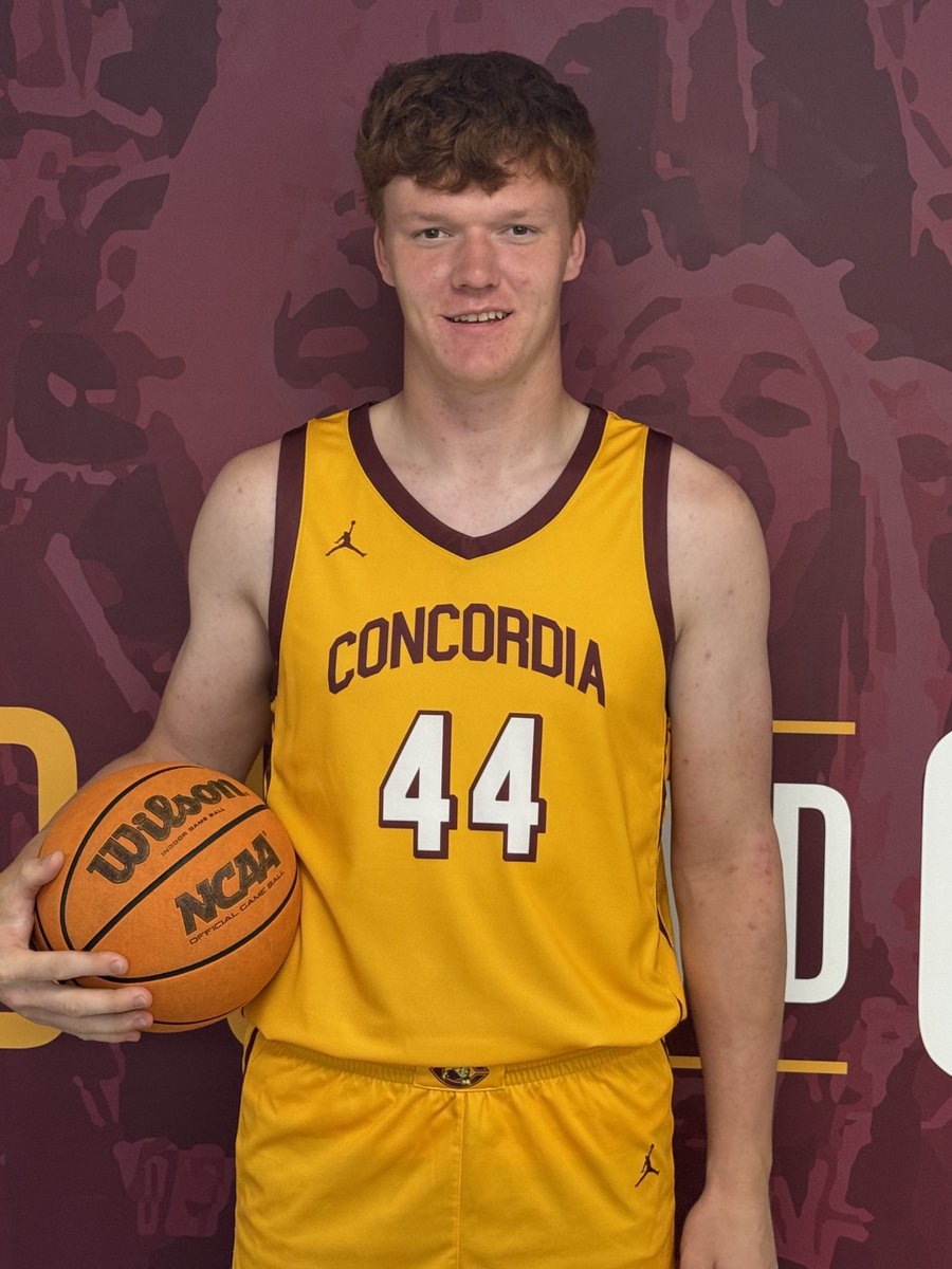 AsmusIsaac's tweet photo. Thanks for a great visit and an offer to continue to play basketball for the Cobbers! ⁦@CoachBormann⁩ ⁦@CadeNiehaus⁩ ⁦@JacobSobolik⁩ https://t.co/gRD18vnnl7