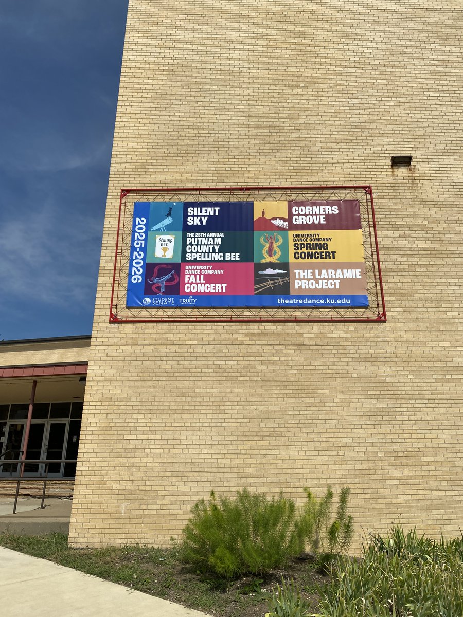KUTheatre's tweet photo. Big S/O to Full Bright Sign and Lighting of Lawrence, KS for the glow-up! ✨🤩 Gorgeous! A new academic year ushers in a new season, and just like the sign, it's going to be big! https://t.co/uapBUmXMx9