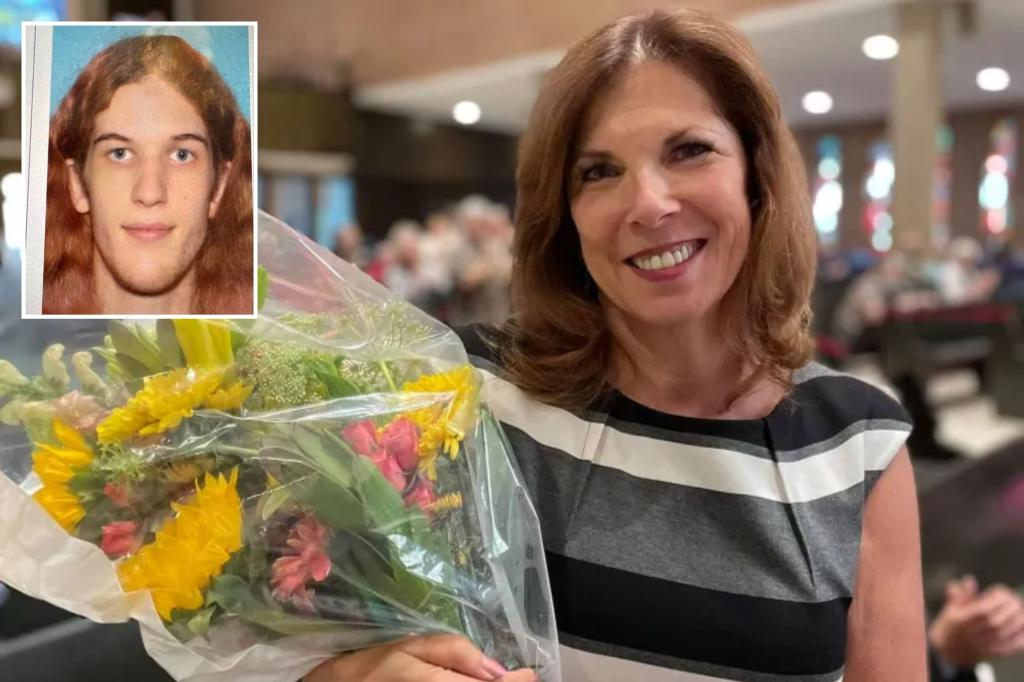Mom of Minneapolis mass shooter Robin Westman worked at Catholic school where he opened fire, killing 2 kids: police trib.al/MyIlxPq