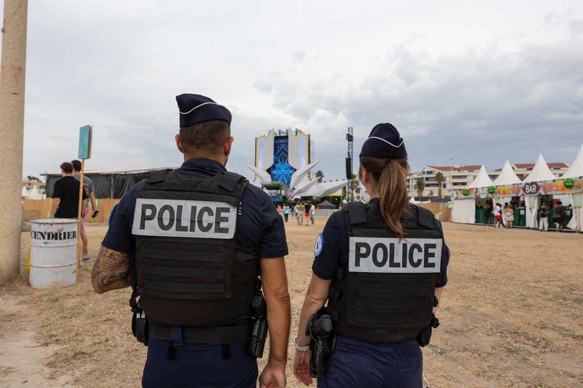 #Sécurisation | Aujourd'hui, début du #deltafestival sur les plages du Prado à #Marseille. Nous serons présents à vos côtés tout au long de l'événement. 
Pour que la fête soit belle :
➡️ Consommez l'alcool avec modération 
➡️ Ne prenez pas la route si vous avez bu