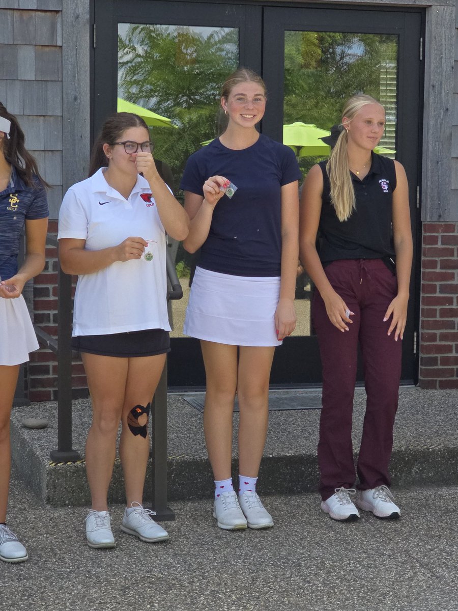 Junior and Captain Sarah Kopec carded a career low 86 in the OAA #1 tournament placing 6th overall! <a href="/athletic_oxford/">Oxford Athletics</a>