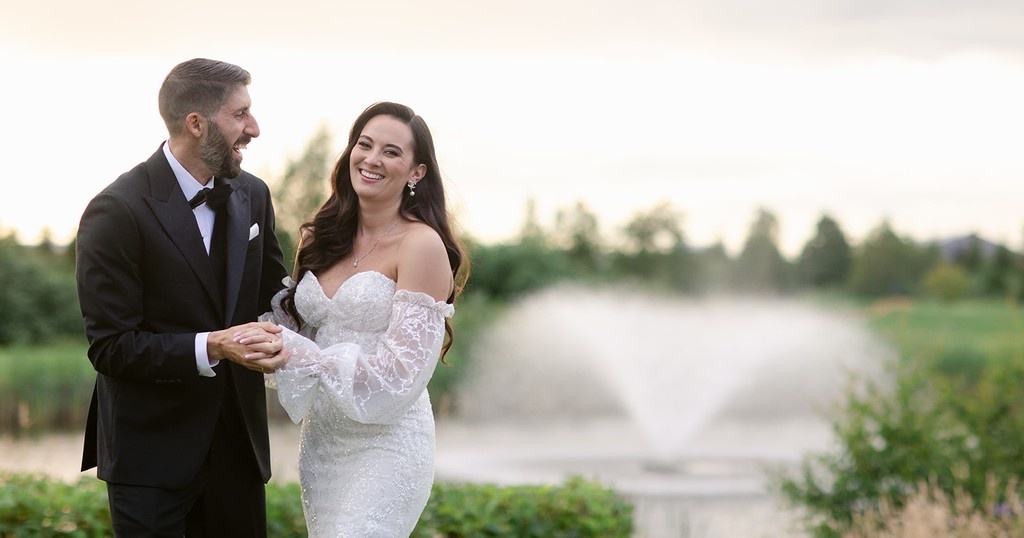 💍✨ Say “I do” at Tsawwassen Springs, where our picturesque outdoor terrace and exquisite ballroom create the perfect backdrop for your dream day. From gourmet cuisine to attentive service, every detail is designed to make your celebration unforgettable bit.ly/3NtxljS