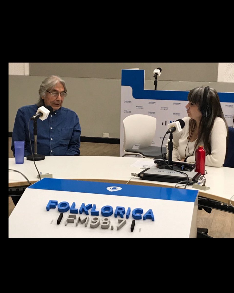 Adiós maestro Raúl Barbosa , que descanse en paz , tuve el privilegio que viniera a mi programa en radio Nacional , aquí parte de la entrevista , lo despedimos en el día de la radio

youtu.be/bBFwTelm7Ds