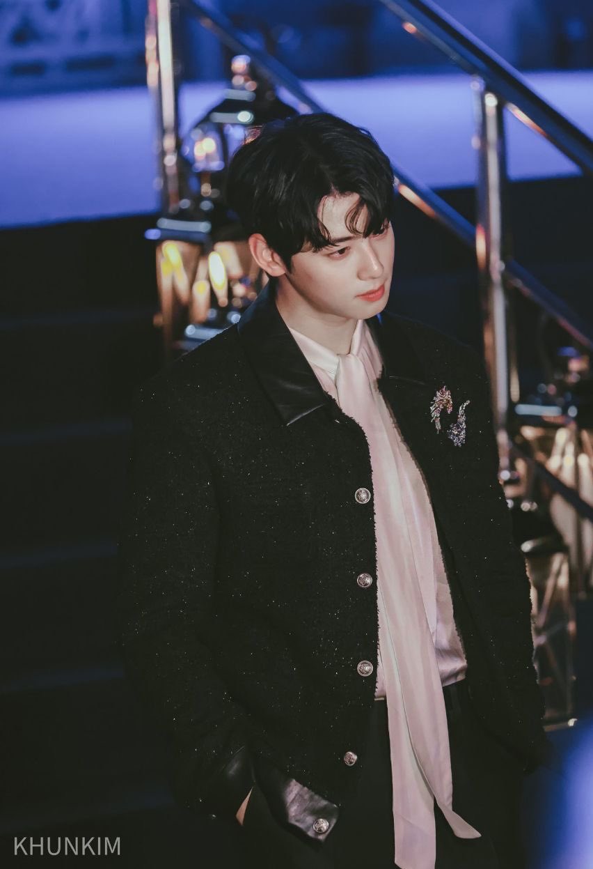 Chi-ka (@10nmomo) / X